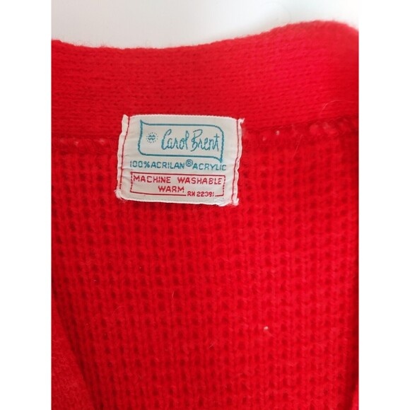 Vintage 1970s Ladies Large Carol Brent Red Knit Long Fringed  Button Down Vest - Picture 2 of 6